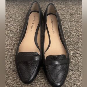 Antonio Melani flats